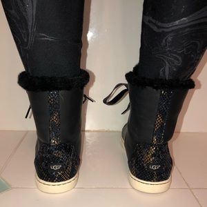 Black leather ugg sneaker boot with fur inside